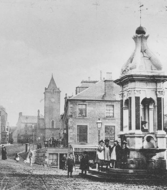 1895 Crieff High Street looking East with a fairly new Murray Fountain Culture Perth & Kinross Collection