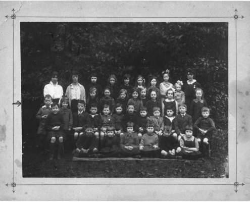 Morrisons Academy Preparatory School 1920 with Miss E Hunt indicated with arrow Morrisons Academy Preparatory School 1920 with Miss E Hunt indicated with arrow